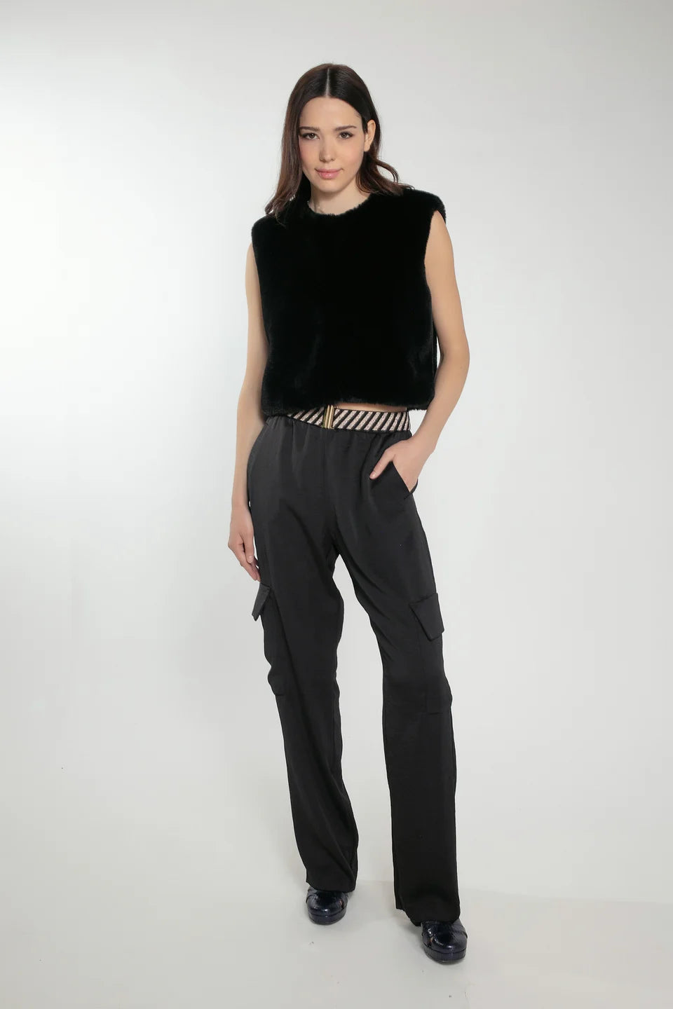 faux fur black gilet with round neck model shot