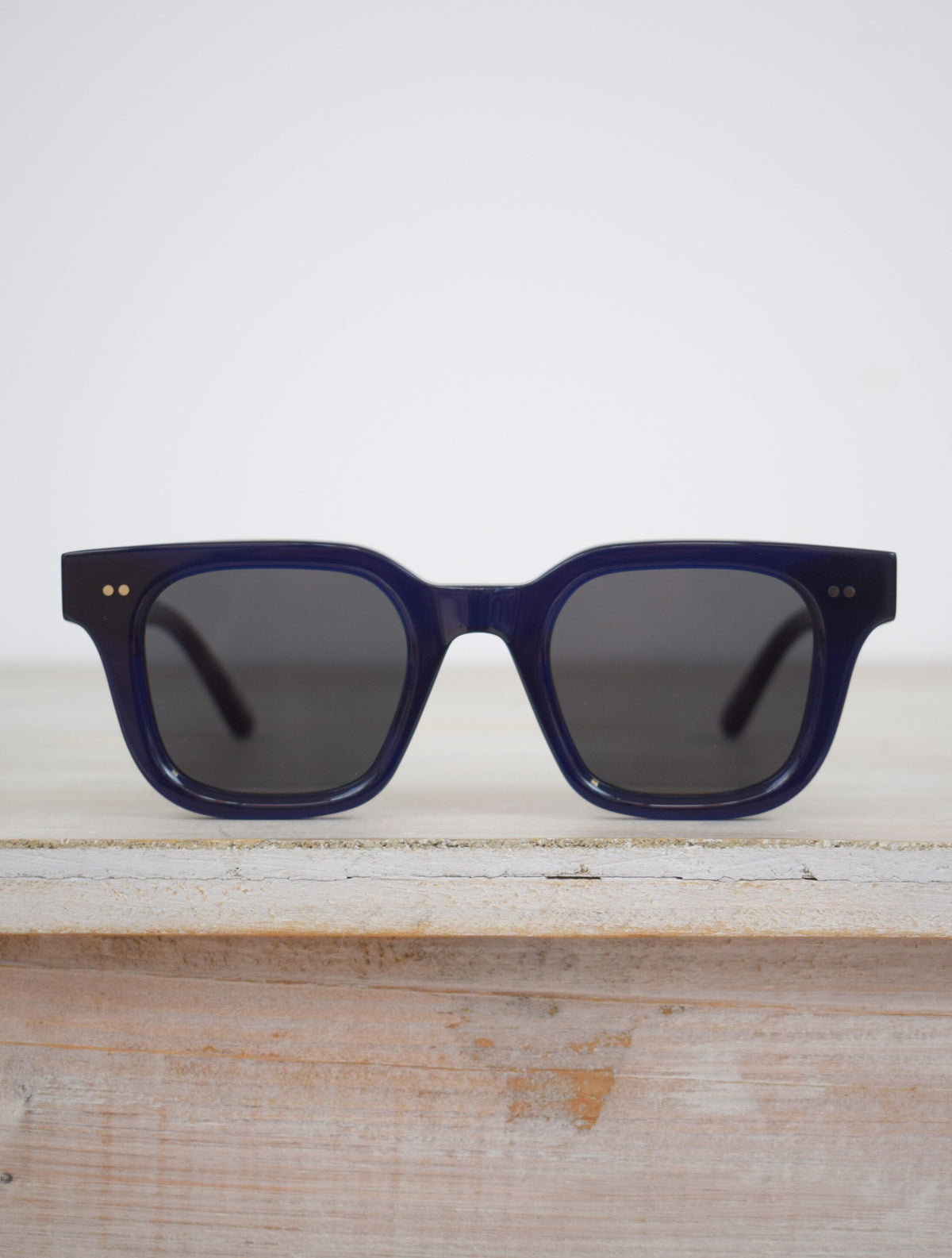  blue sunglasses