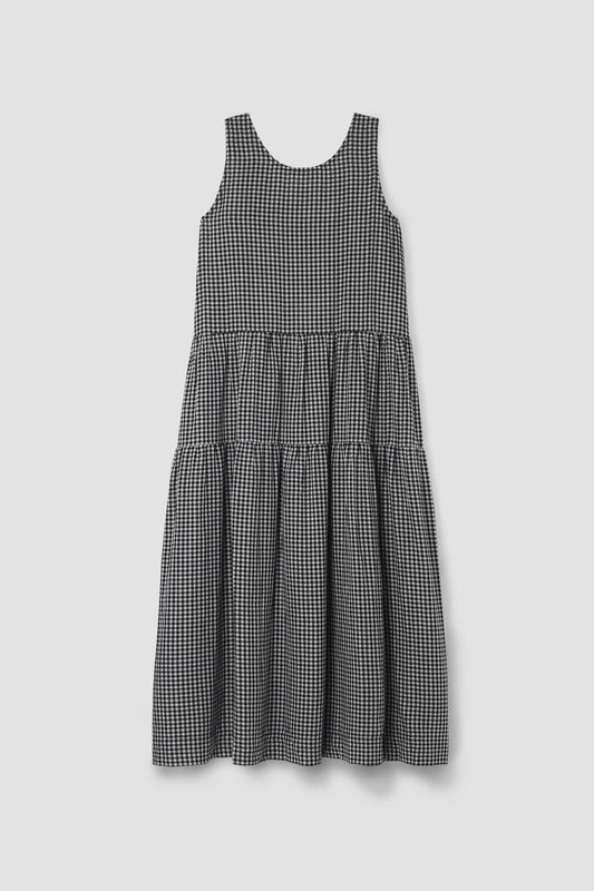 Black and white gingham dress cut in organic cotton