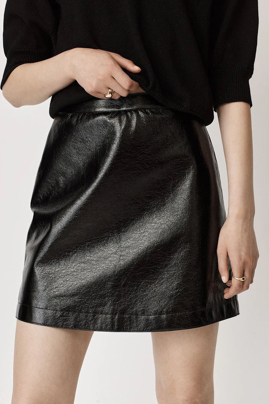 Shiny black PU A line mini skirt