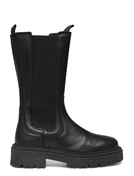 Black tall chelsea boot 