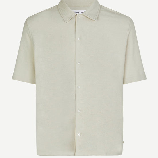 oatmeal short sleeved shirt with point collar in a slubbed textured material