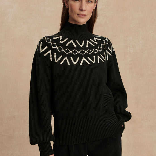 light blue baseball cal with adjustable tab at rear