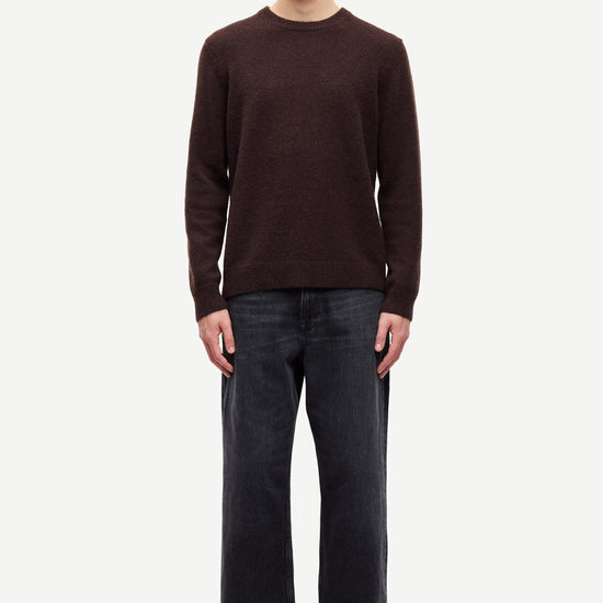 chocolate brown mens crew neck jumper with rib detailing and relaxed fit model shot