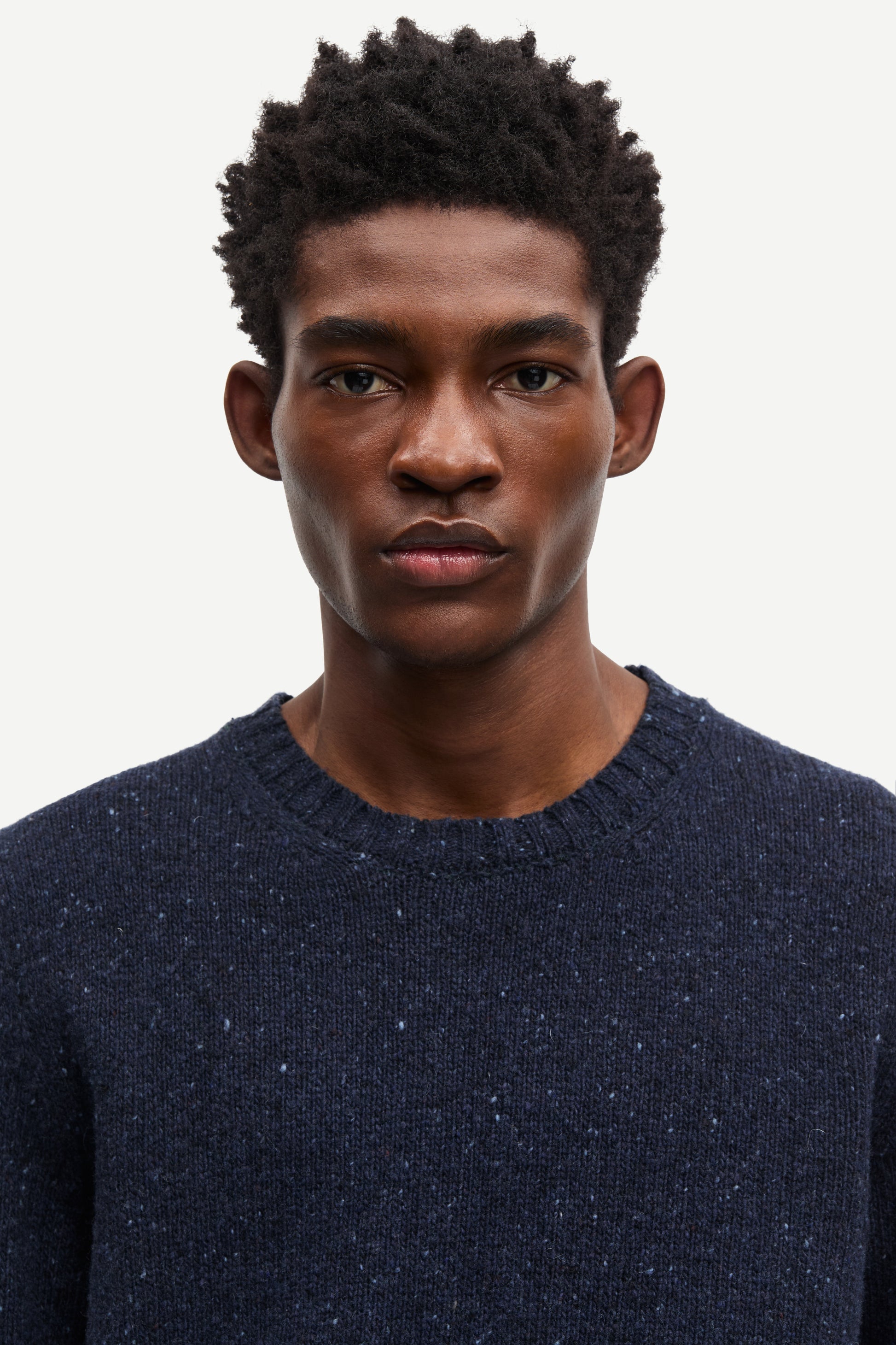 navy blue jumper with crew neck and rib detailing from samsoe samsoe close up