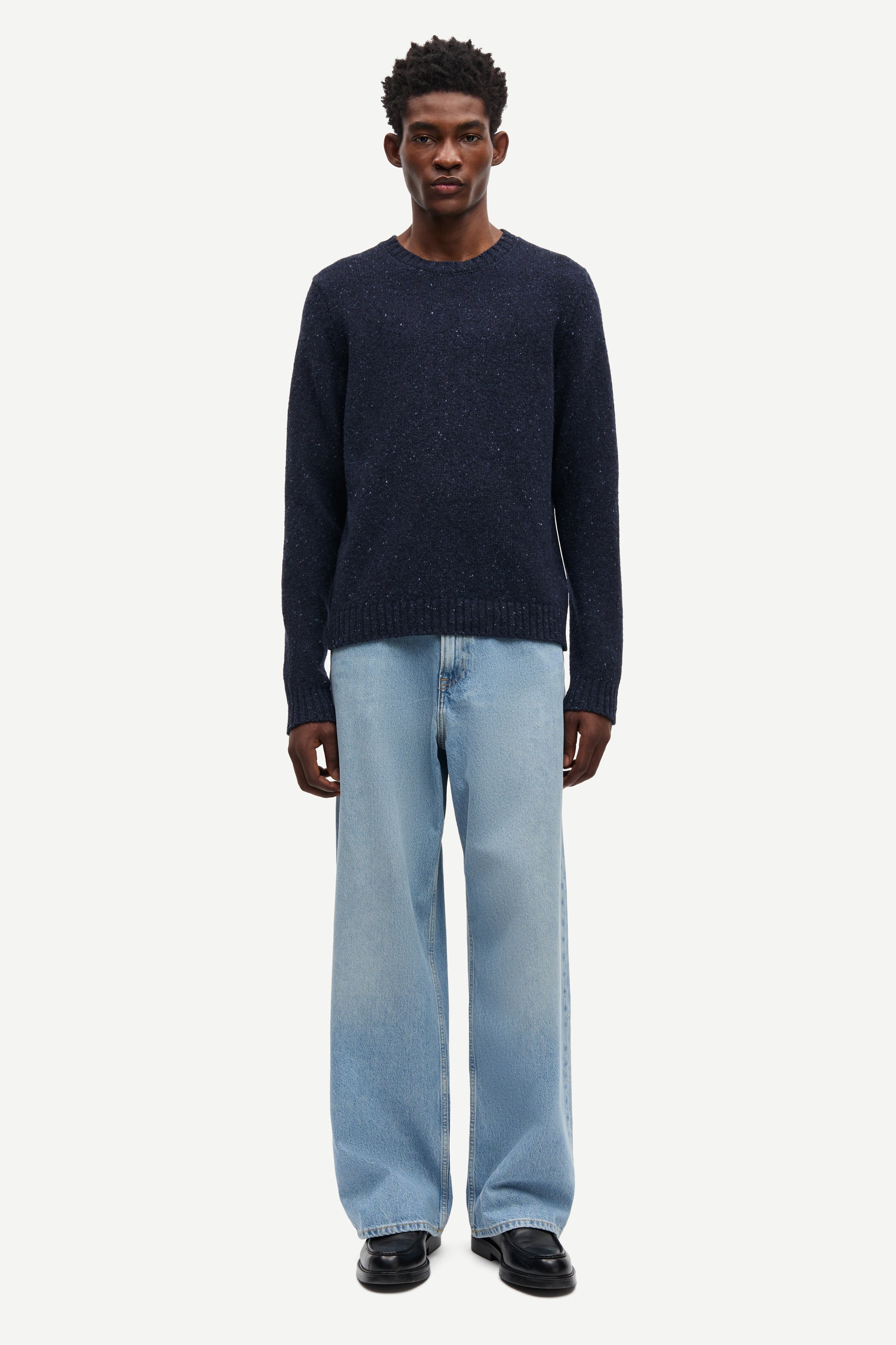 navy blue jumper with crew neck and rib detailing from samsoe samsoe model shot