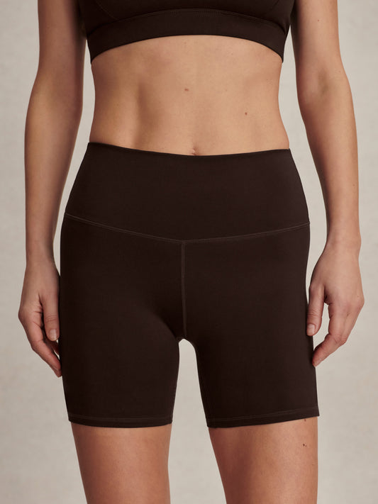 chocolate brown cycling shorts with high rise from varley