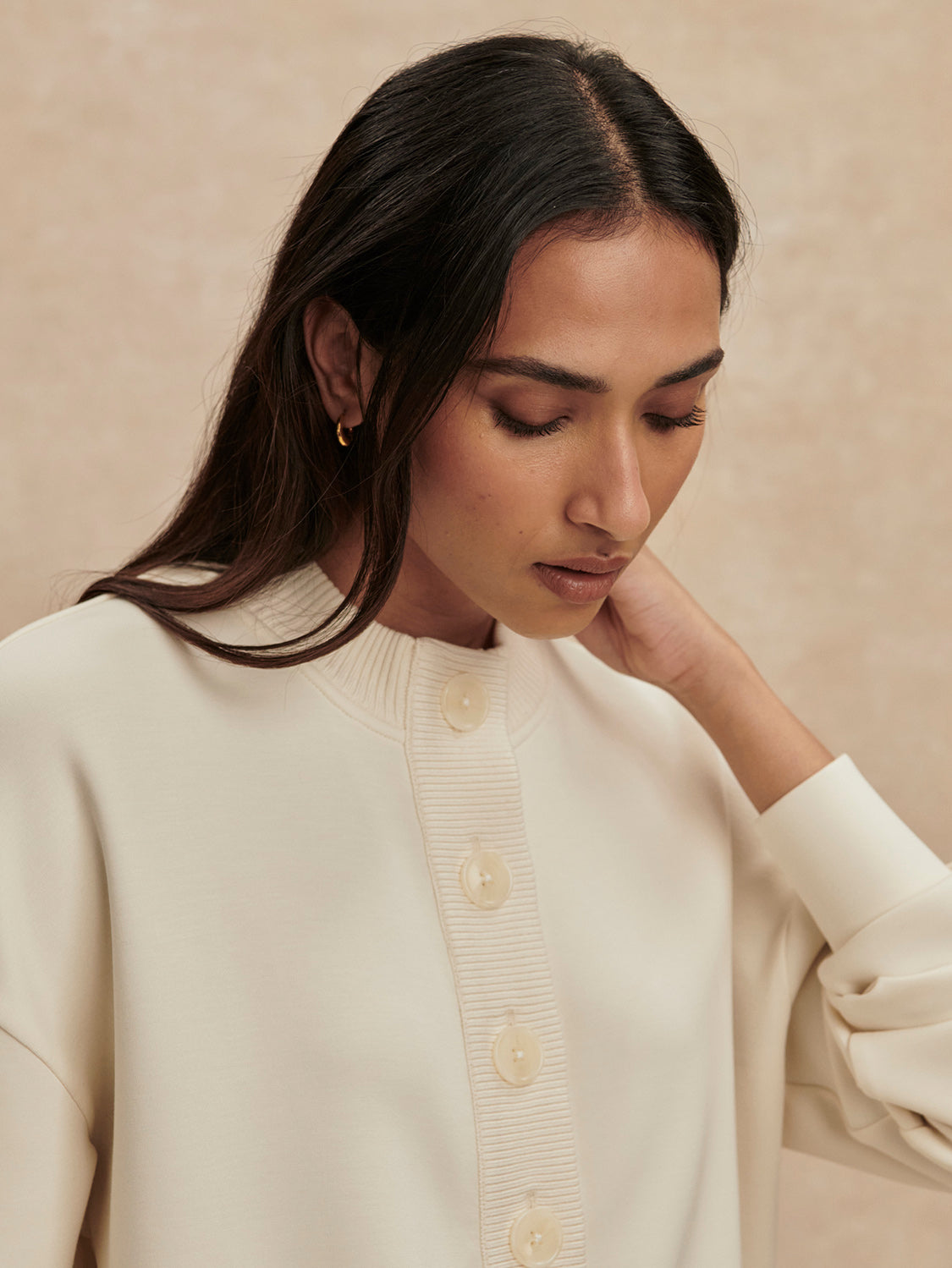 round neck 3/4 placket button down sweatshirt in ivory from varley close up