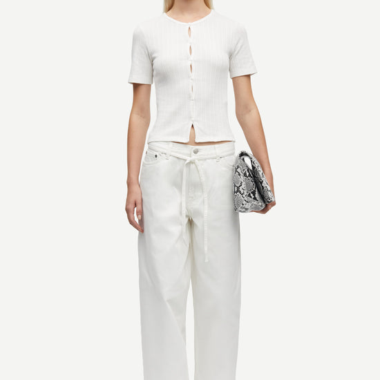 round neck short sleeve cotton white cardigan with small white buttons from samsoe model shot