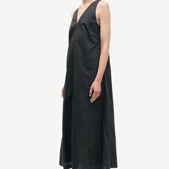 v neck sleeveless a line black dress from samsoe side view