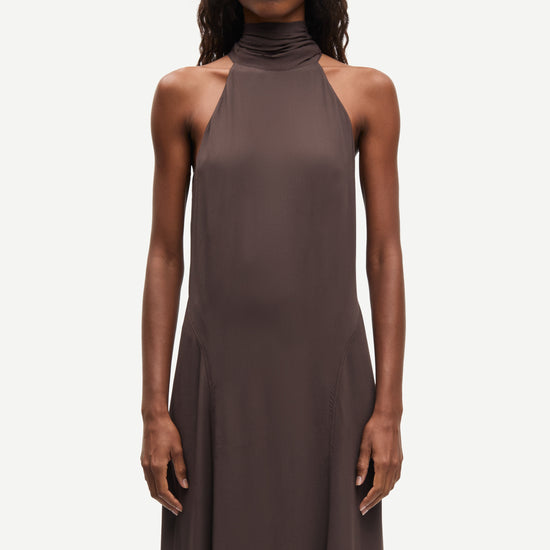 halter neck sleeveless long brown dress from samsoe close up