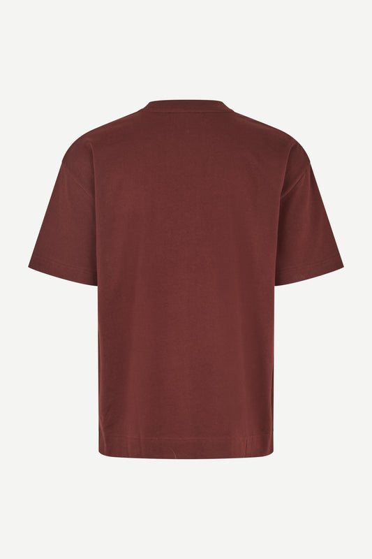 burgundy t shirt with samsoe branding on a white background rear view
