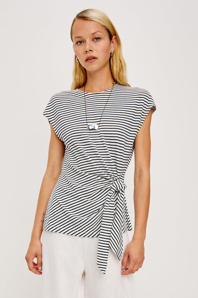 round neck short sleeve white and navy stripe top with rouched waist with tie from rails model