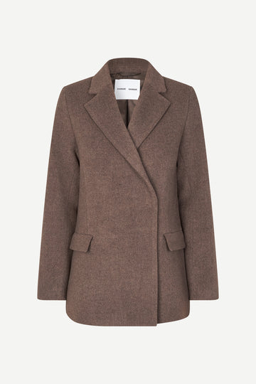 Double breasted wool coat in mid brown