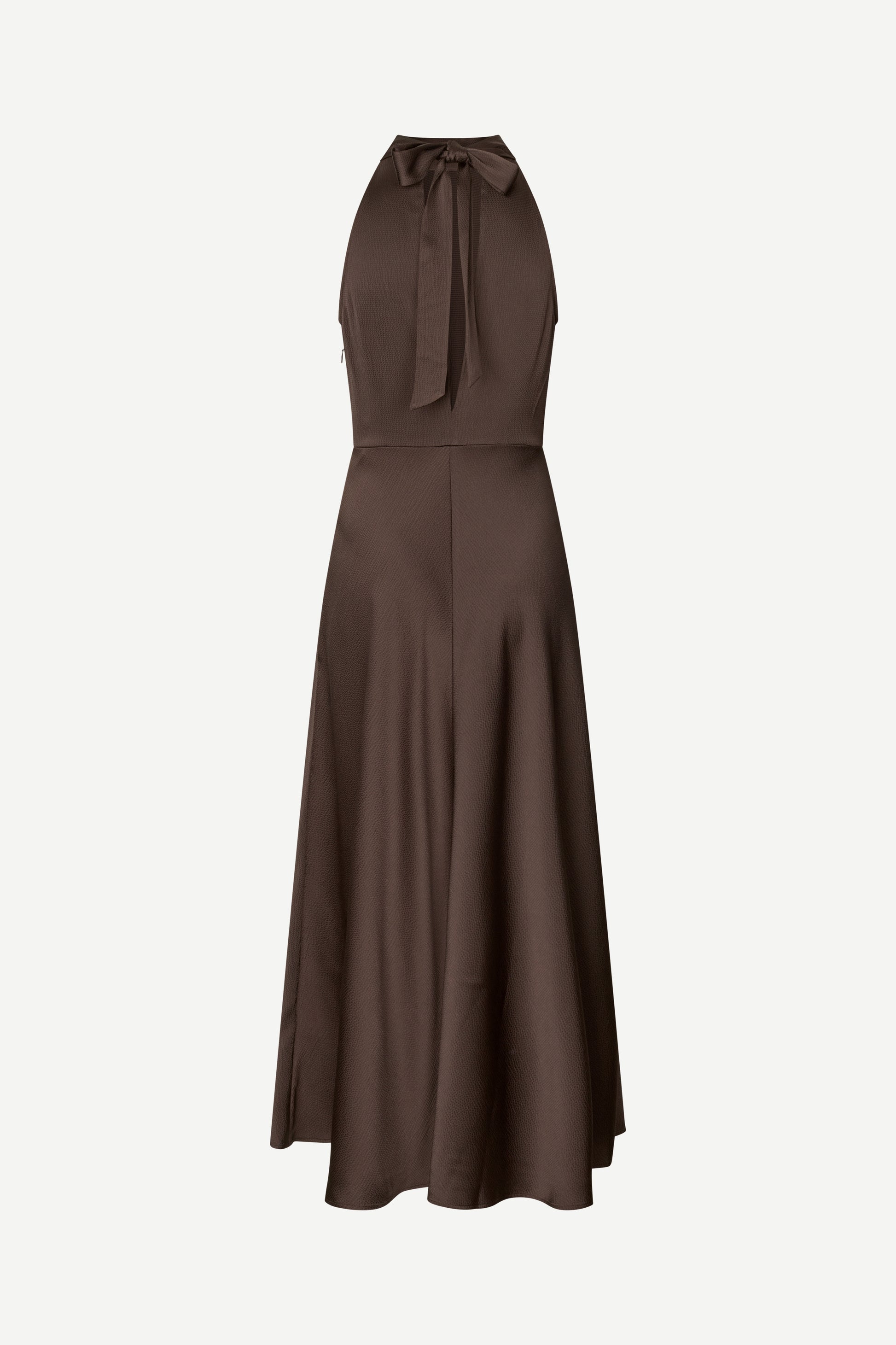 navy blue halterneck dress with open back and tie detail from samsoe samsoe rear view