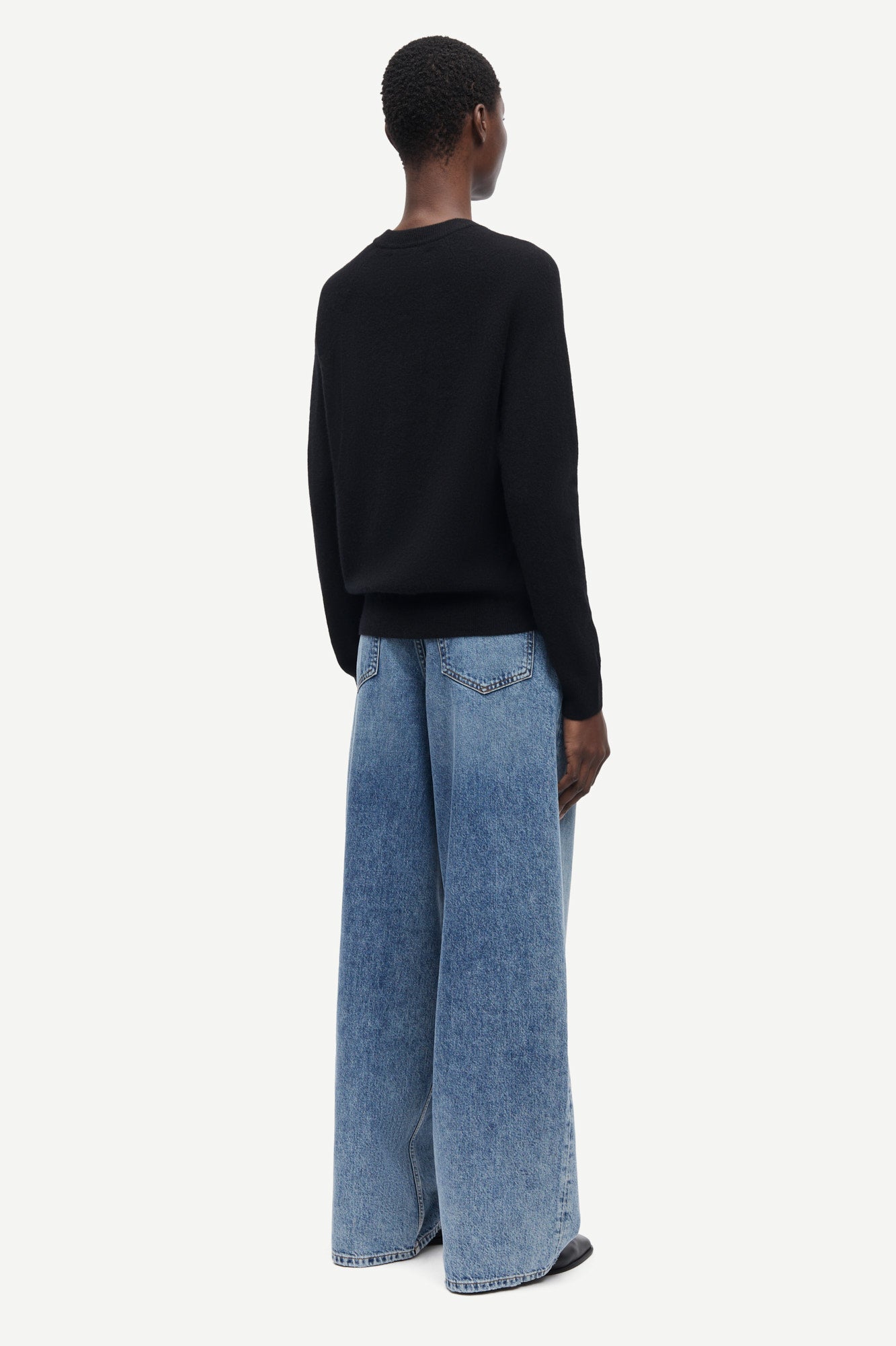 o neck black long sleeve jumper from samsoe samsoe rear view