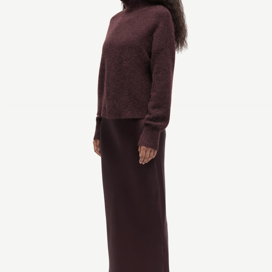 brown turtleneck wool  jumper from samsoe samsoe model shot