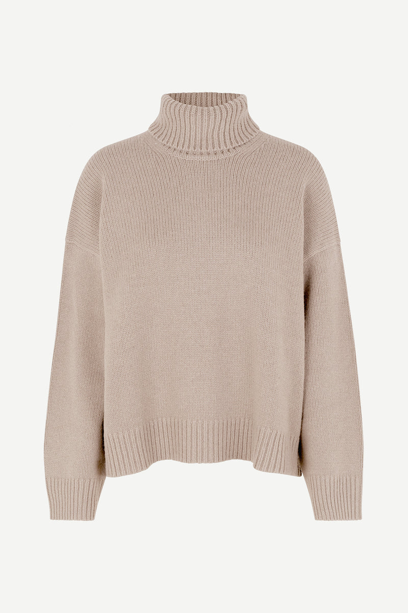 Oyster coloured chunky wool roll neck