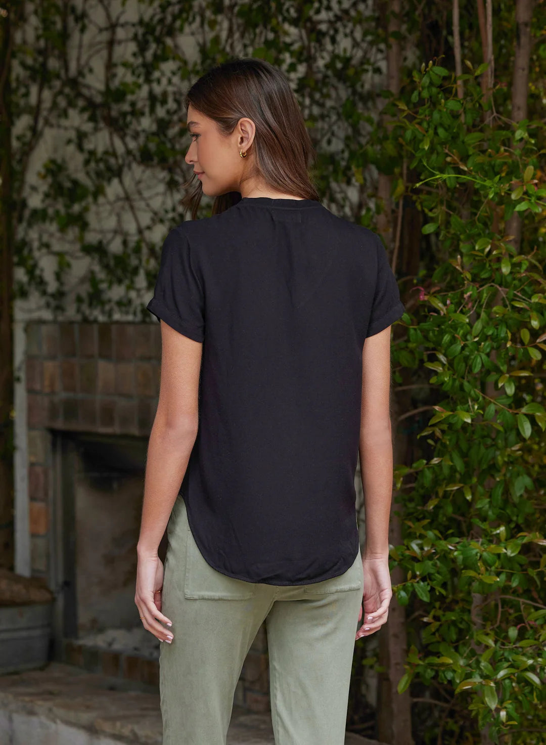 Black V neck tee with short sleeves