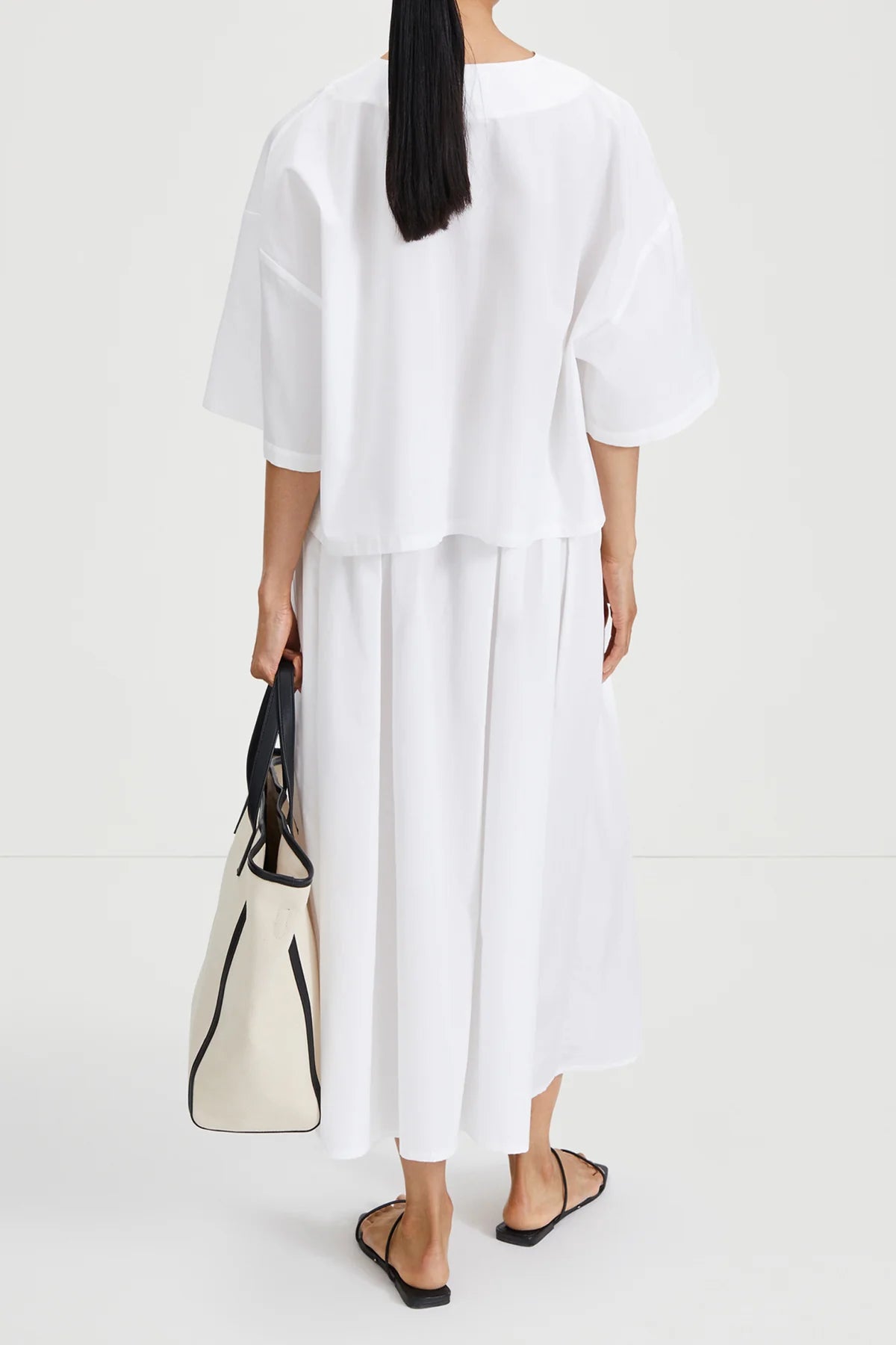 elasticated waist voluminous white cotton skirt  rear