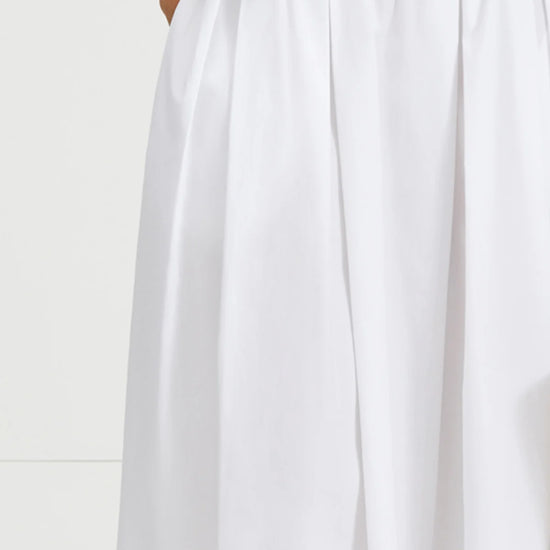 elasticated waist voluminous white cotton skirt close up