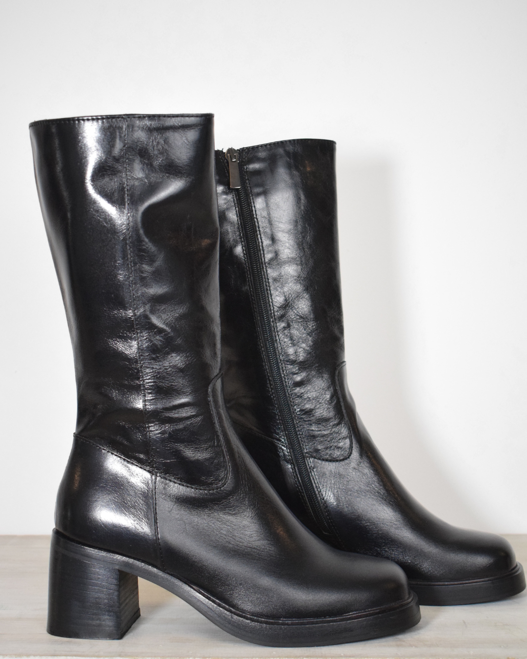  Black high heel boot