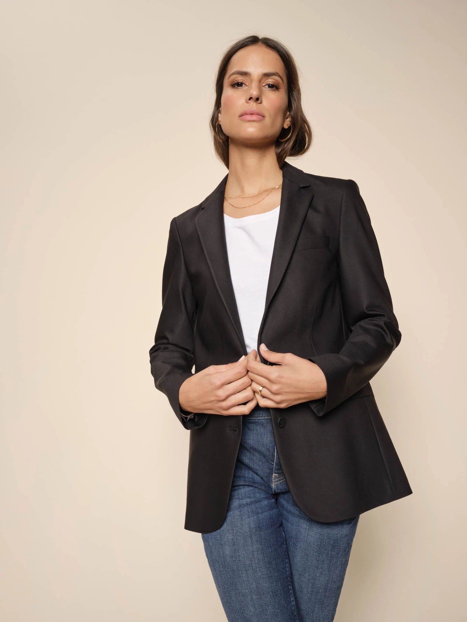 black single breasted blazer