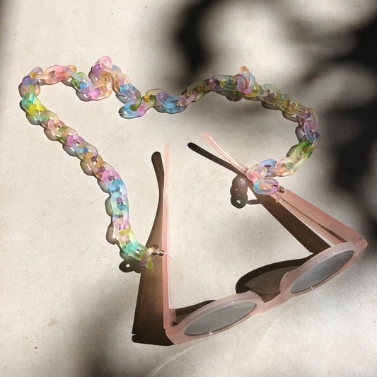 pastel coloured resin glasses chain