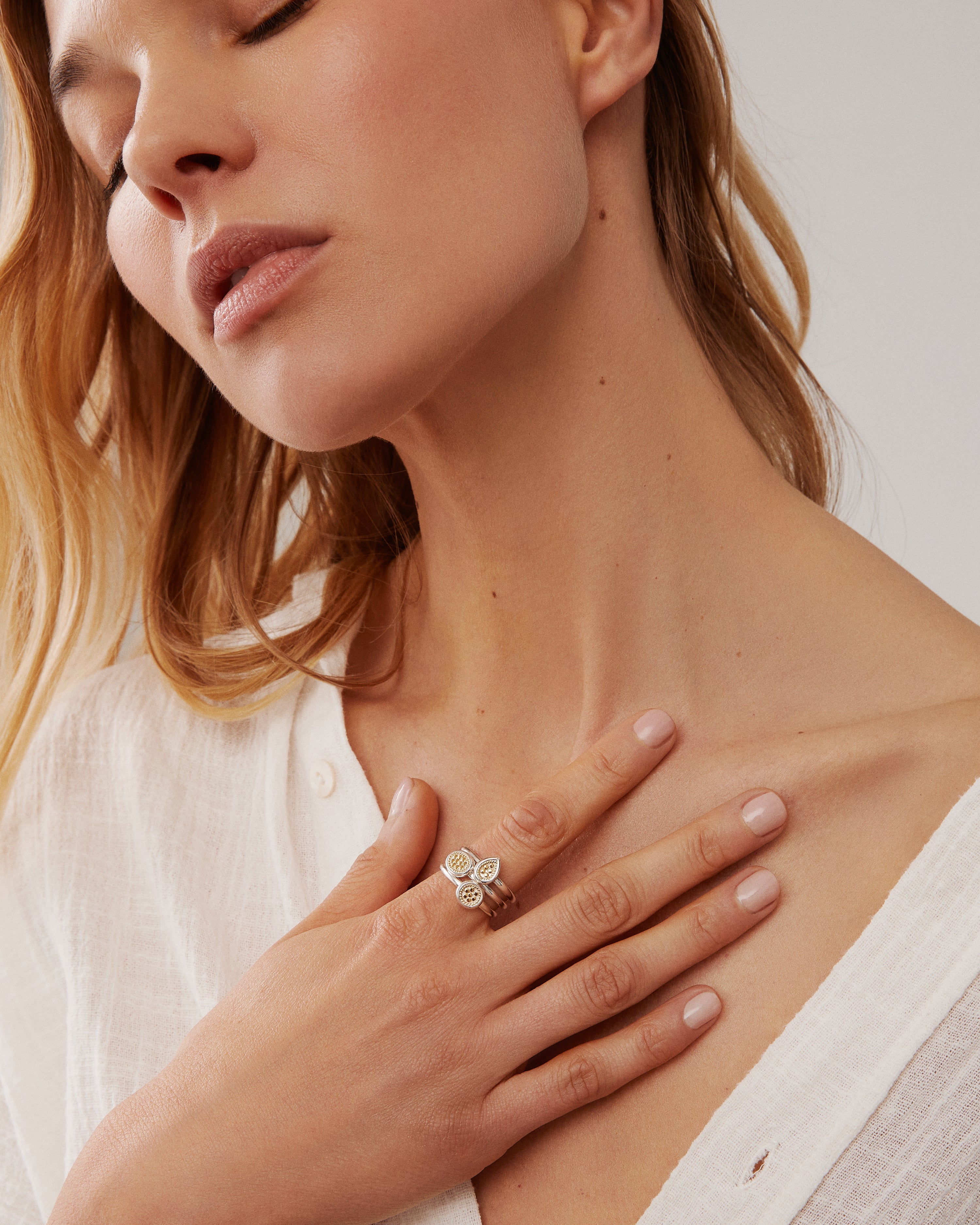 Cartier teardrop ring clearance
