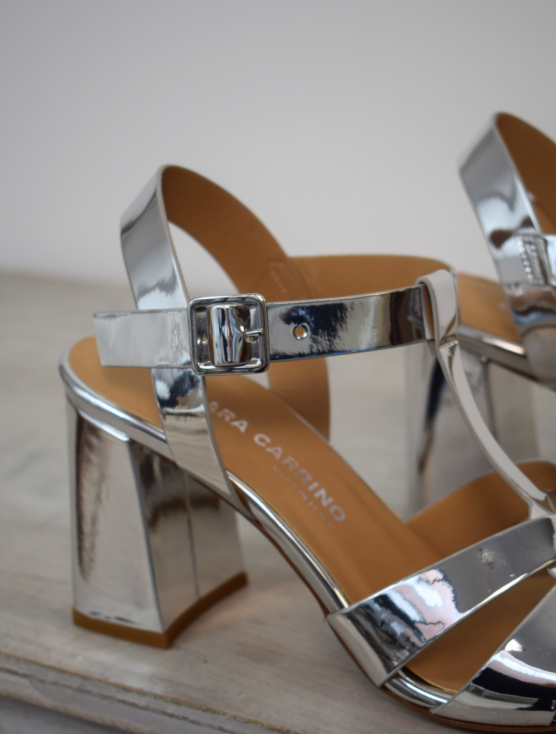 Sliver heels 