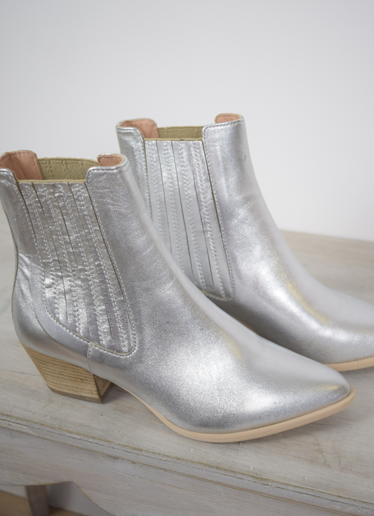 Silver ankle hight silver boots