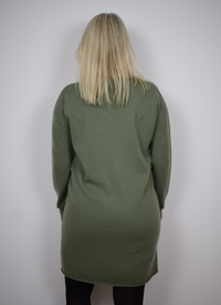 Green cashmere dress with v neck 