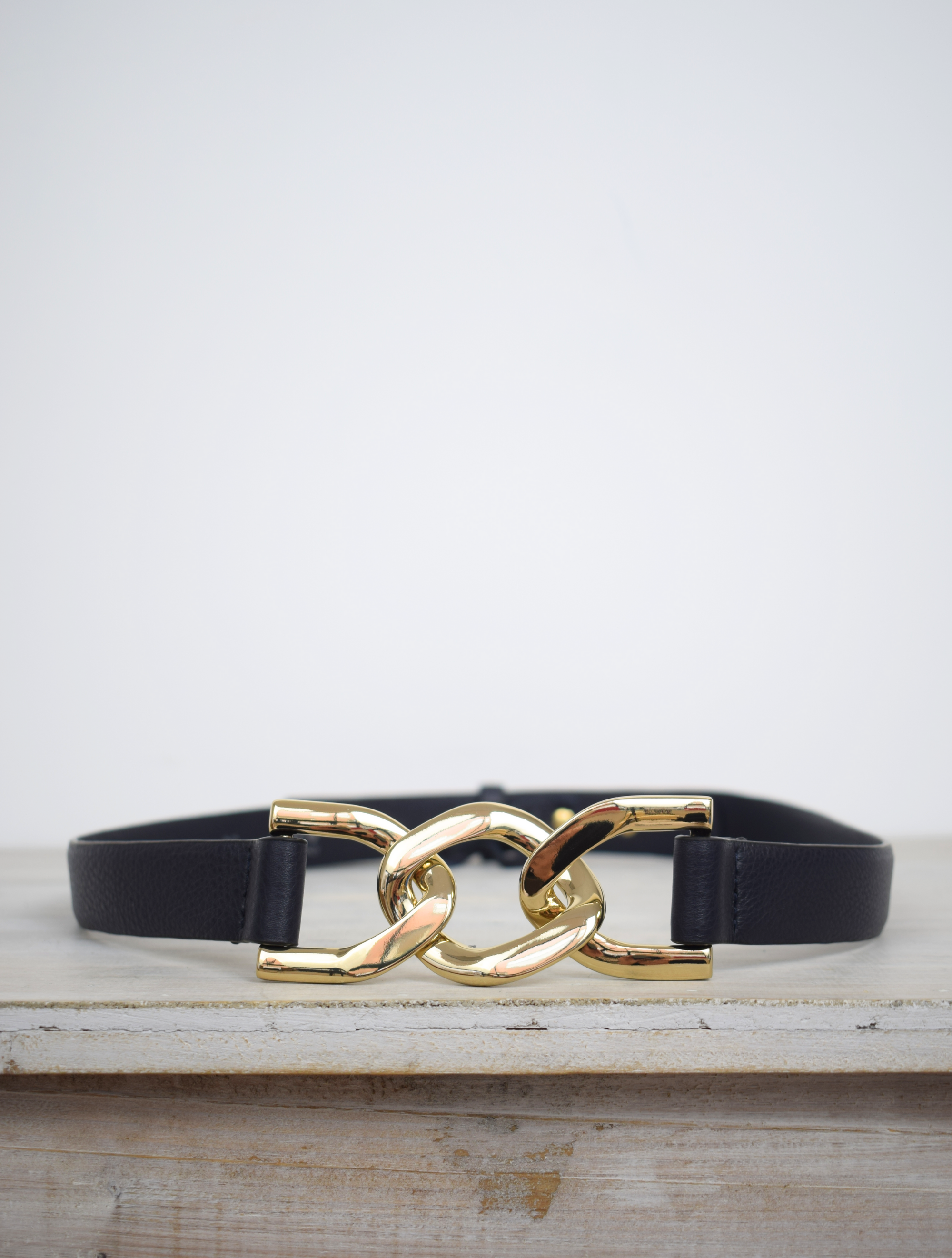 Black link chain belt with gold metallic hardware