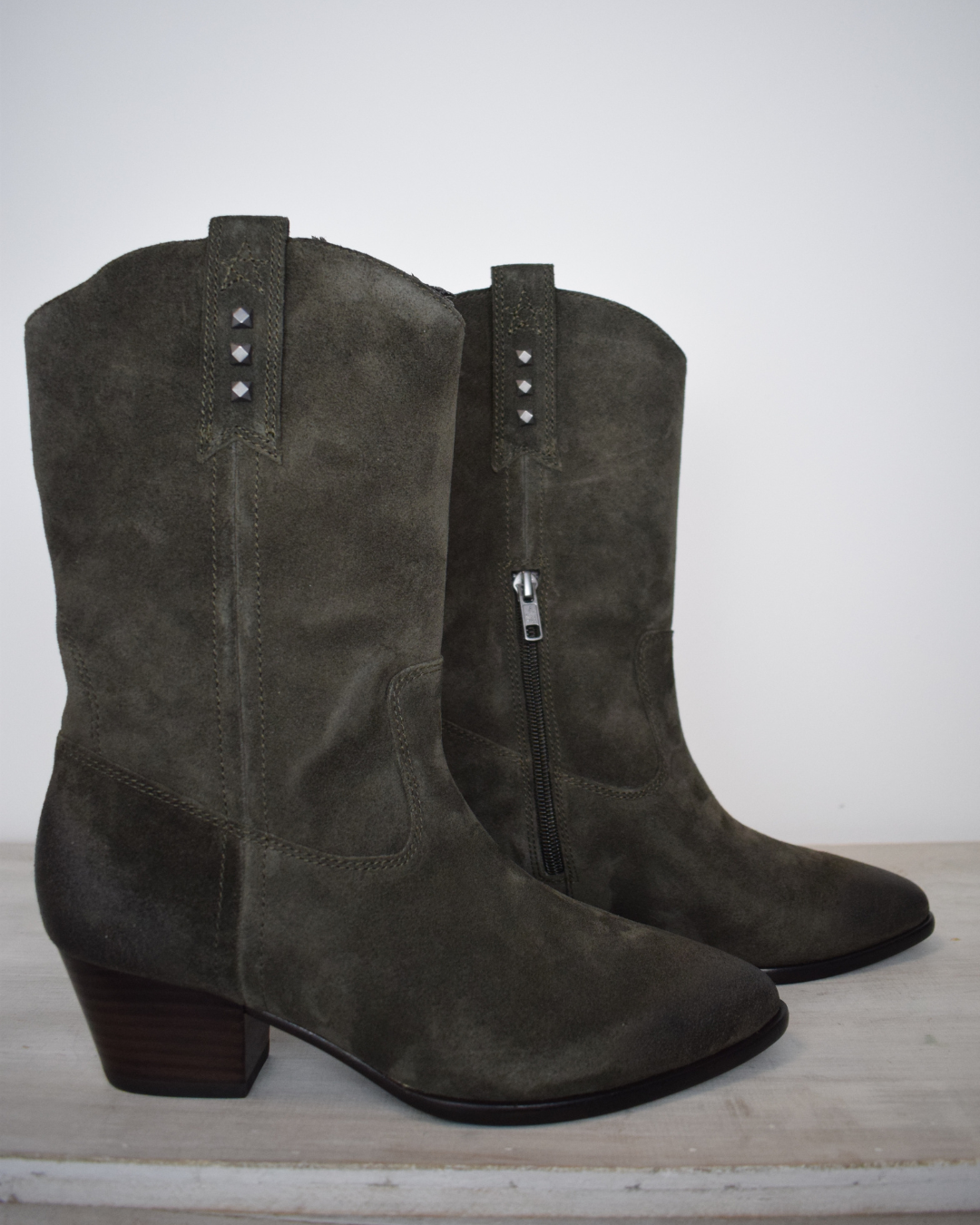 Khaki cowboy style boot