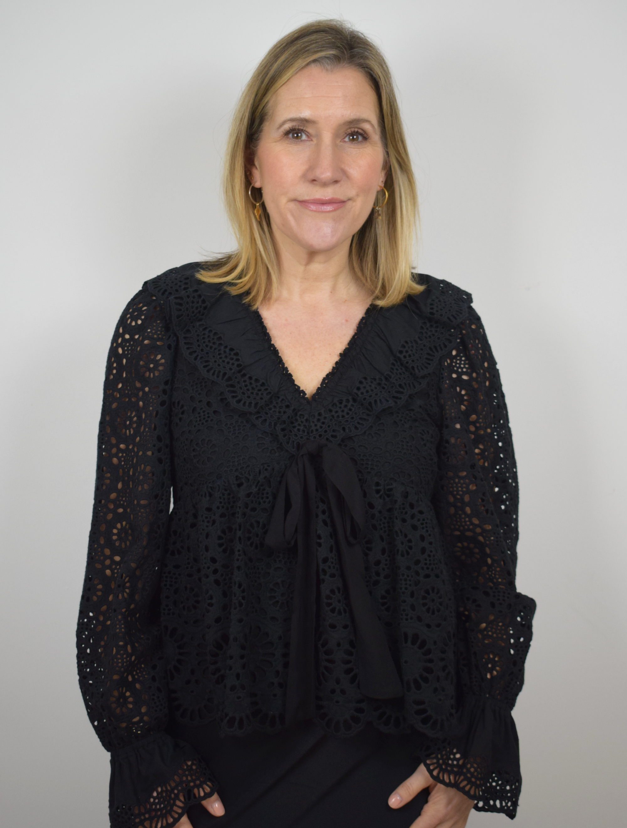 Cleo Blouse Black Sass Edge