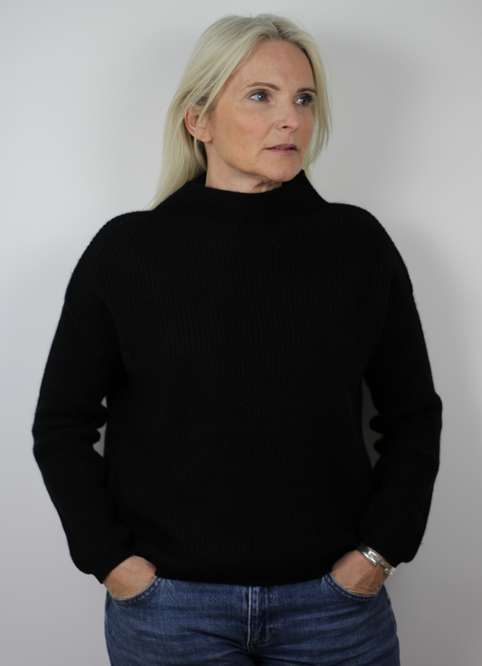 Black ribbed knit jumper