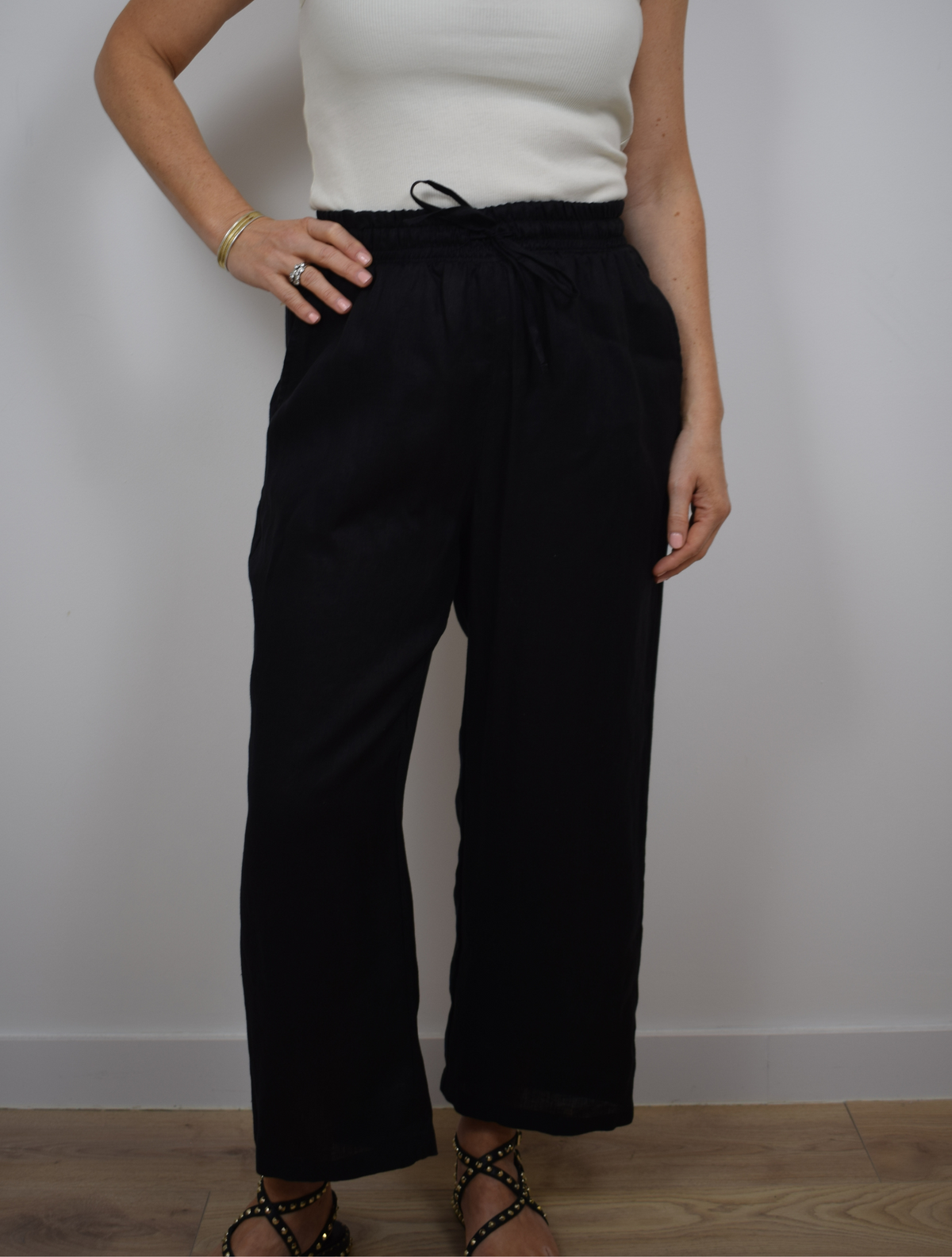 Black lightweight cropped trouser with drawstring waist 