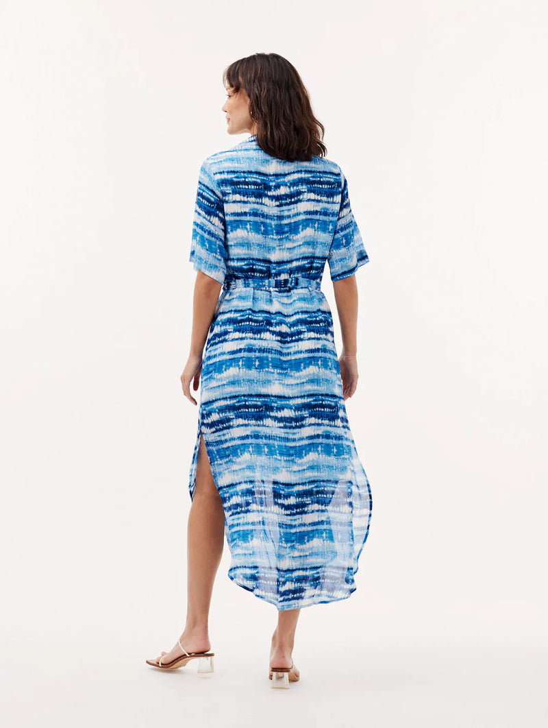 Lightwieght blue and white patterned maxi short sleeved shirt dress