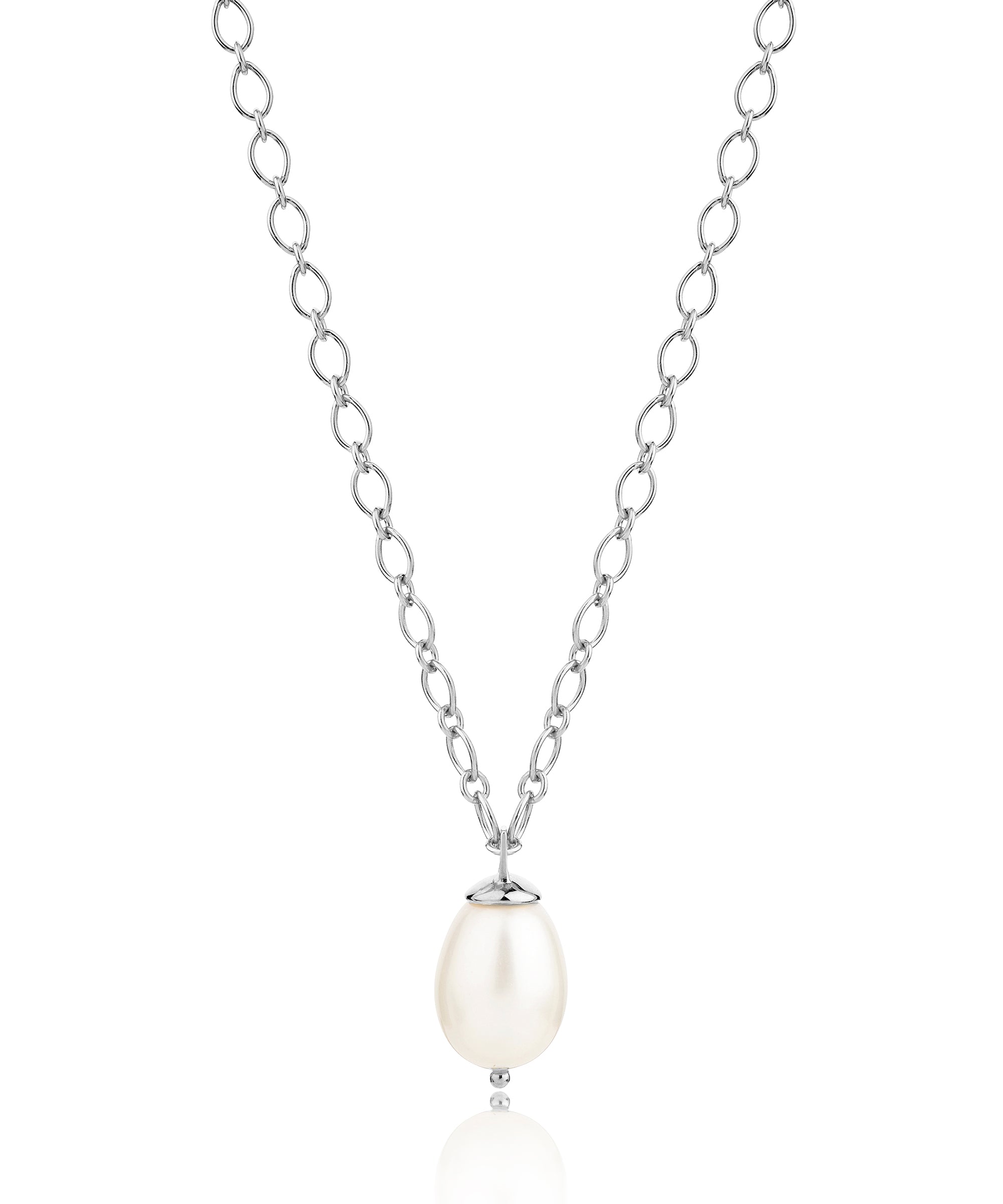 Sterling silver pearl necklace on a chunky chain
