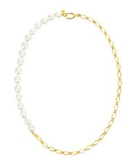 Freshwater pearl necklace with gold chunky chain and oval lever statement catch