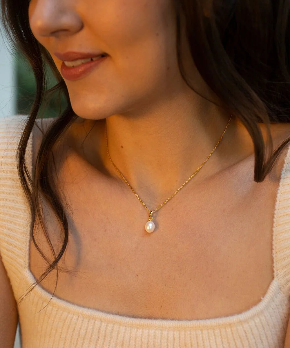 Gold plated chain with single pearl drop pendant