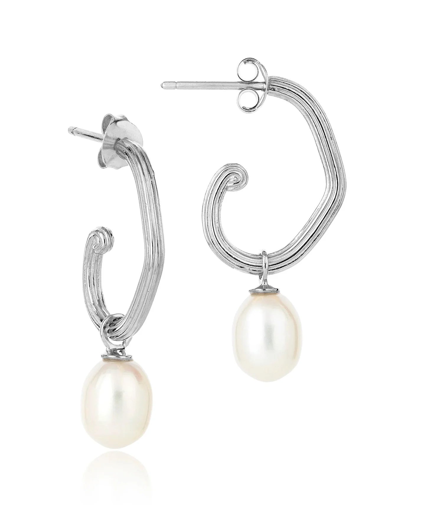 Silver grooved tubing hoop earrings with post and butterfly fastening and single pearl drop pendant